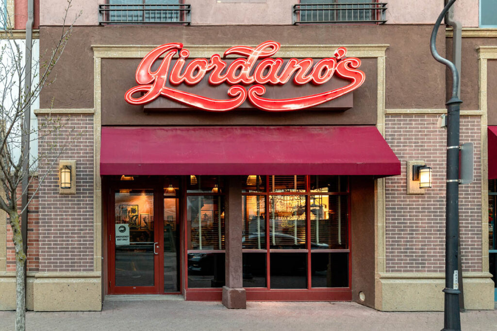 Giordano’s pizzeria - Naperville, IL